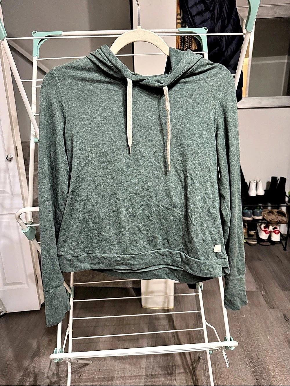 Vuori Halo Essential Hoodie Green Hoodie